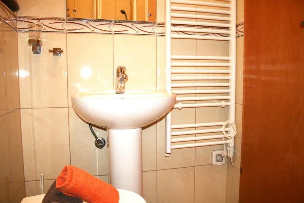 Apartment Frager Vodice Bagian luar foto